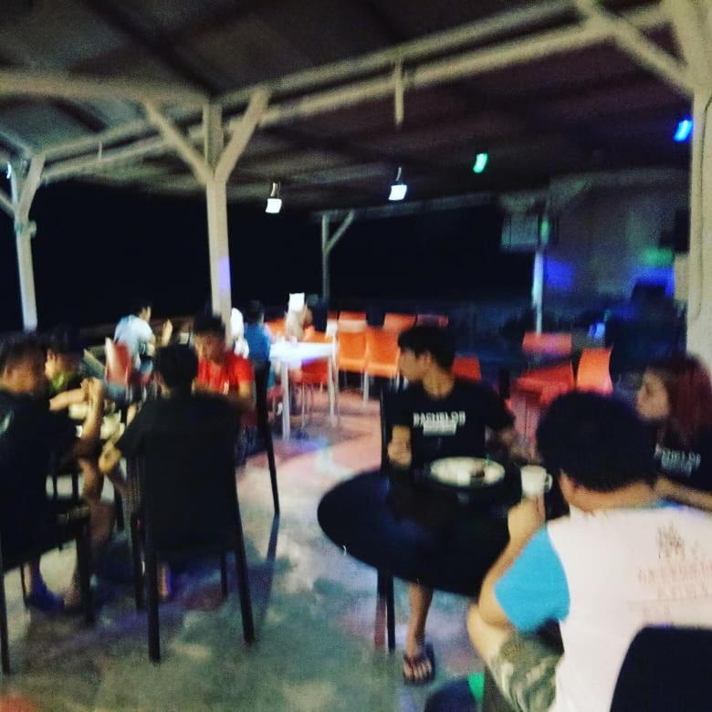 Marina Bay Resort & Restaurant Kampung Genting Bagian luar foto