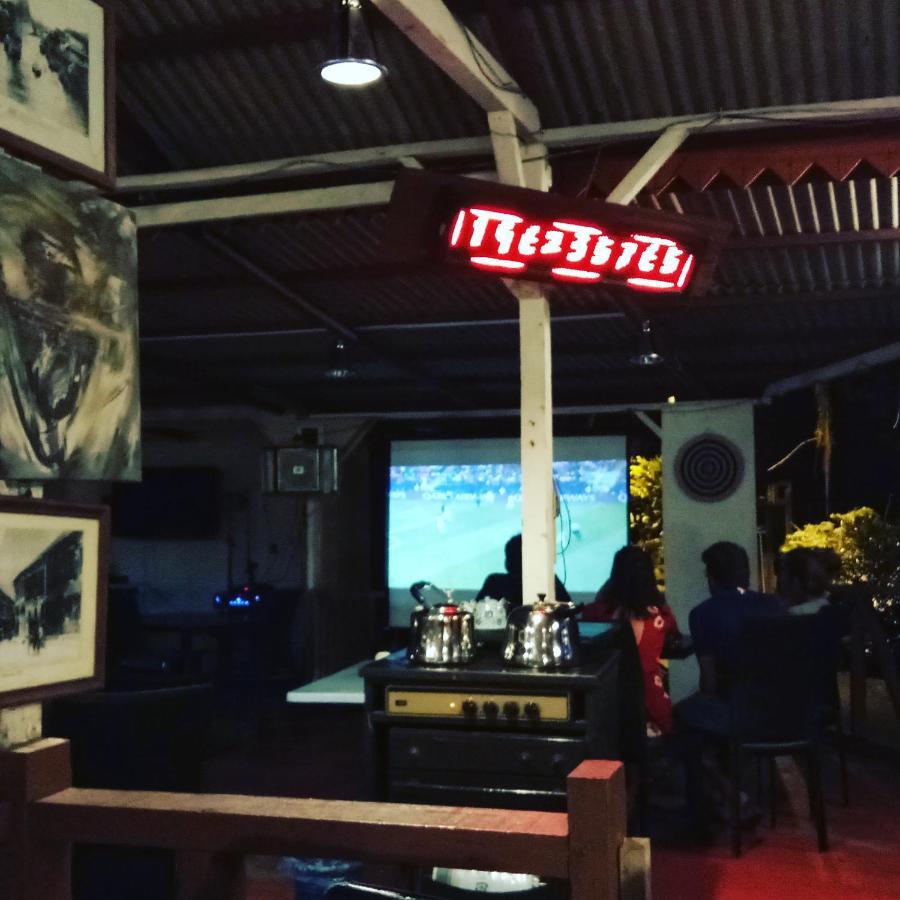 Marina Bay Resort & Restaurant Kampung Genting Bagian luar foto